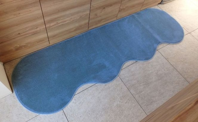 diw0382 北欧風キッチンマット ラグマットタイプ 65×270cm ピーナッツ型 ブルームーン 抗菌防臭 SEK 織人しきもの屋工房