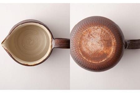 【年内発送】耐熱 ミルク ジャグ （ 濃い茶 ） 《糸島》【窯元ろくろ /浅見大輔】鍋 調理器具 直火 オーブン 電子レンジ [AUJ004]
