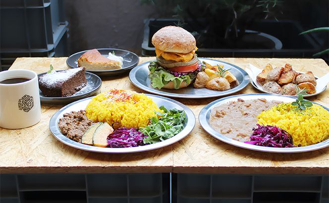 宿泊券 食事券 東京 黄金湯お宿 宿泊 コガネキッチン堪能 セット チケット 入浴 銭湯 サウナ お食事券 デトックス　【 墨田区 】 癒し 疲れ 気持ちい あったかい 休憩 飲食 ドミトリー 朝サ活 