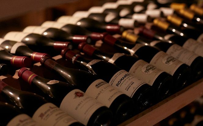 葛城 北の丸ペア宿泊券 1泊2食 饗コース＆ドリンクフリー＆お土産つき【静岡クラウンメロン富士級 1個】メロン 人気 厳選 グルメ 家族 夫婦 静岡 旅行 袋井市 日本建築 四季 癒し 料理個室 料理 おもてなし 泊り 