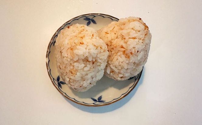 お魚屋さんの手作り 塩麹入りマグロジャーキー粉末 (3袋) お魚屋さん 手作り マグロ ふりかけ 塩麹 沖縄市 / 魚商ばってん[BCCE006]