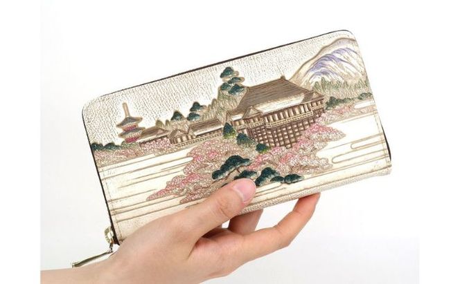 【文庫屋大関】大容量　ぐるっとファスナーの長財布　浮世絵　清水寺【皮革工芸品】 ファッション 小物 仕切り カードポケット ロングポケット 