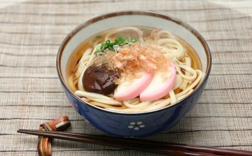 七福醸造のめんだし３本セット めんつゆ 2倍～3倍濃縮 無添加 ストレート そば うどん そうめん 調味料 厳選素材 万能 セット レシピ冊子付き ロングセラー 旨味 和食 煮物 卵料理 お吸い物 麺類 炒めもの 揚げ物 時短料理 料理 H001-112