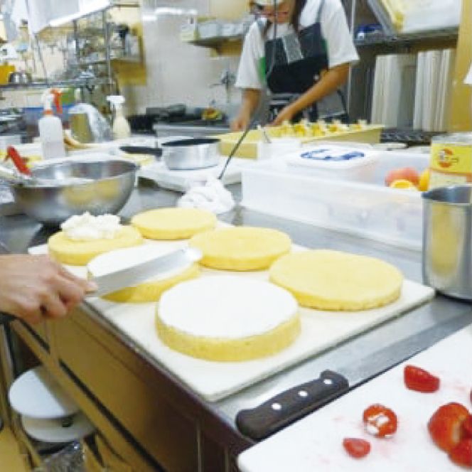 こぐまのデコレーションケーキ(5号サイズ)｜デザート スイーツ ケーキ チョコ  人気 送料無料 茨城県 行方市(H-15-1)