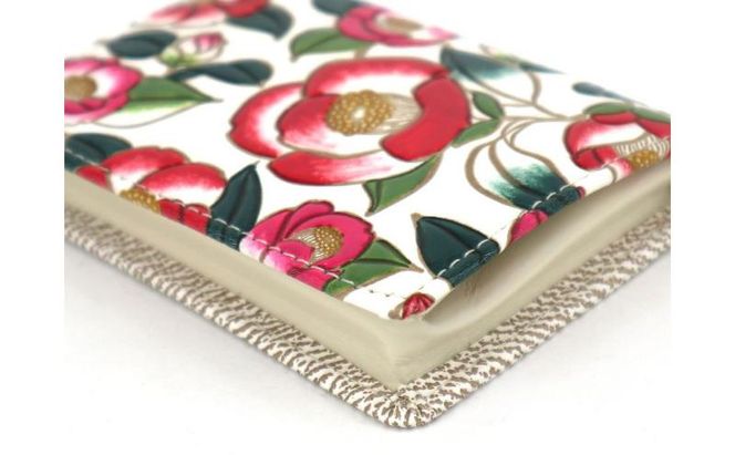 【文庫屋大関】箱まち小銭入れ 椿【皮革工芸品】 革製品 工芸品 民芸品 牛革 財布 小銭入れ 小物入れ お祝い ギフト プレゼント 墨田区 東京都