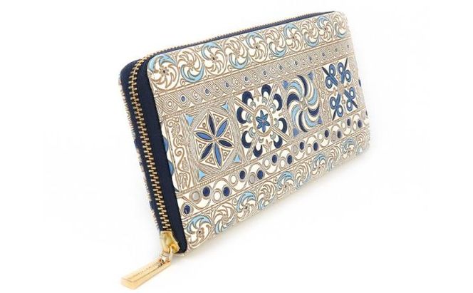 長財布 大容量 ぐるっとファスナーの長財布 錦紗〈青〉 文庫屋大関 通帳が入る 財布 レディース ラウンドファスナー レザー 本革 革 文庫革 レディース財布 お財布 通帳 通帳入れ 通帳ケース 日本製 東京 墨田区