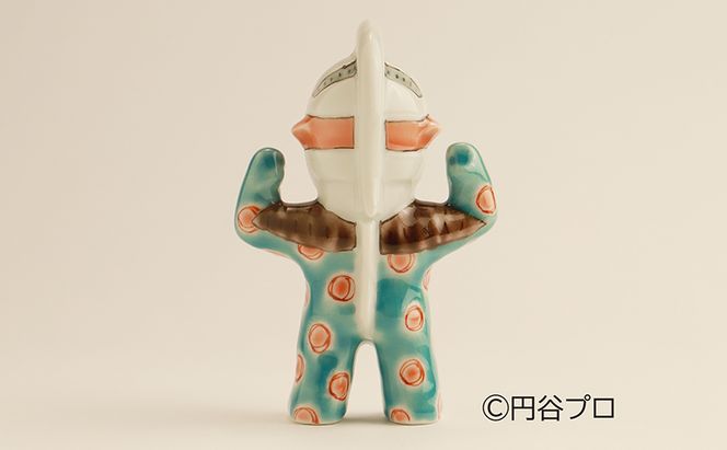 九谷焼　ウルトラセブン　岡田絹代 民芸品 工芸品 インテリア 