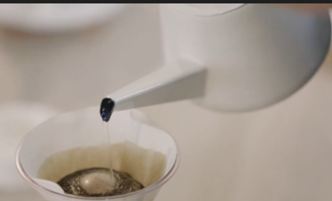 ドリップケトル kaico キッチン グッズ 用品 器具 調理器具 雑貨 日用品 ケトル  湯沸かし キッチンツール 琺瑯 シンプル ナチュラル 白 コーヒー用品 琺瑯性 IH可　【 墨田区 】 