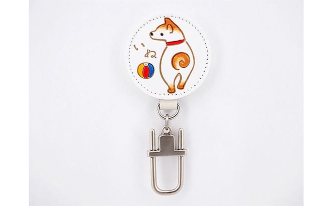 文庫屋大関 干支キーホルダー 戌 ドアに冷蔵庫にペタリ 干支 キーホルダー マグネット入り 磁石入り 革製品 革小物 革製 日用品 雑貨 小物雑貨 マグネット 磁石 工芸品 民芸品 伝統工芸品 東京 東京都 墨田区
