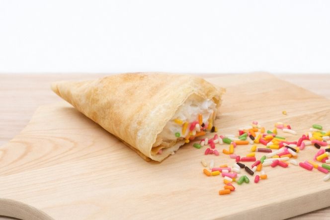 クレープ さんかくクレープ 10個入り [FOODTRUCK HARAHARA 北海道 砂川市 12261115] スイーツ お菓子 菓子 おやつ デザート ホイップクリーム チョコ チョコレート いちご バナナ カラースプレー クッキー クリーム