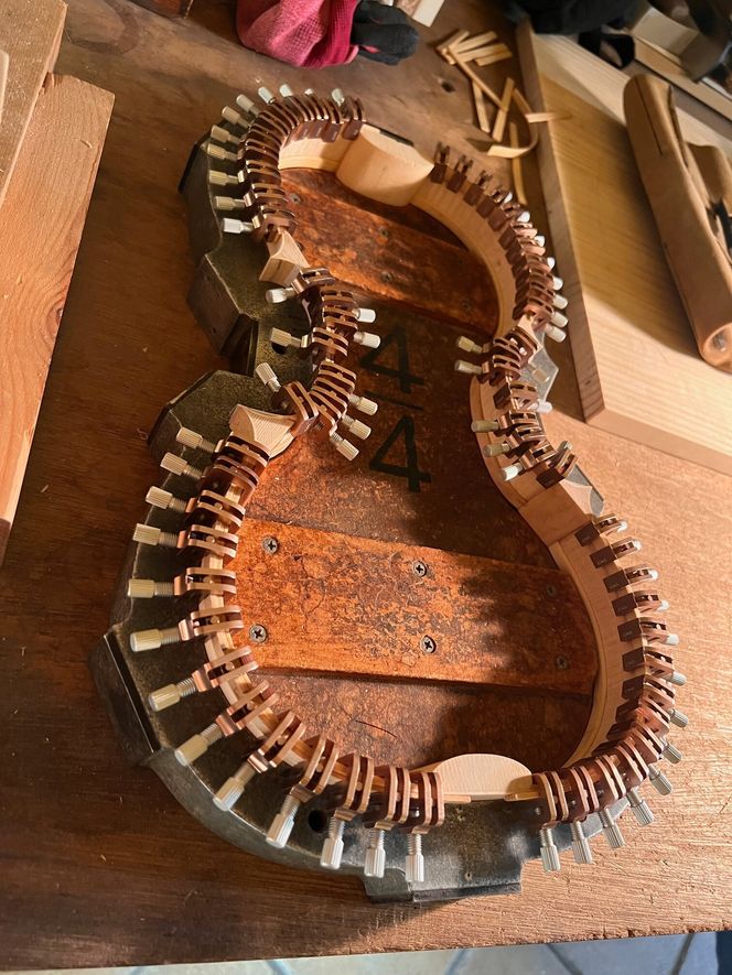 バイオリン修理・メンテナンス 利用チケット15,000円分 (店舗受付用) ヴァイオリン 手入れ 修理・メンテナンス調整 利用券 商品券 割引券 232238_AD82