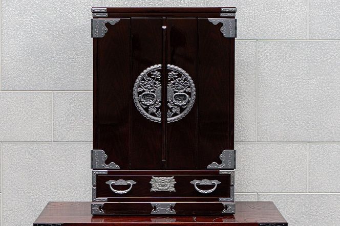 仙台箪笥 仙台仏壇18号 木地呂漆調 KHB-20D 高級 工芸品 伝統 [仙台箪笥 タンス たんす 小型 高級 工芸品 伝統]|06_kyk-031001