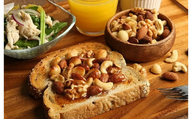 4種 無塩ミックスナッツ 2㎏（1kg×2袋） アーモンド カシューナッツ マカダミアナッツ くるみ 生ナッツ 直火焙煎 おつまみ おやつ 大満足 チャック付き 美容 健康 人気 高リピート ナッツ H059-151