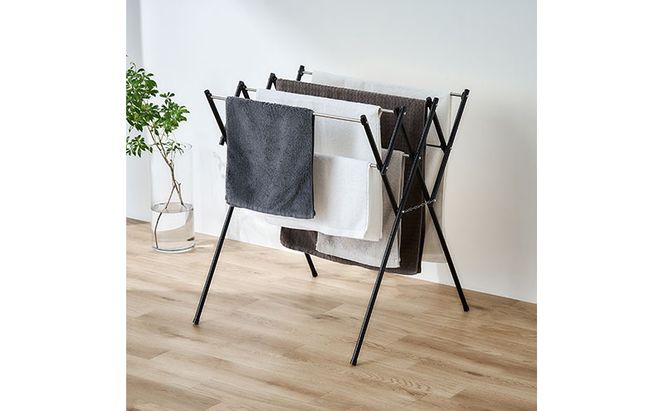 物干し 伸縮タオル干し SWX-700RC ブラック タオルハンガー タオル干し  アイリスオーヤマ スタンド ハンガー コンパクト ステンレス 伸縮 省スペース タオルスタンド スリム ラック 室内物干し 洗濯物干し 物干しスタンド 部屋干し タオル