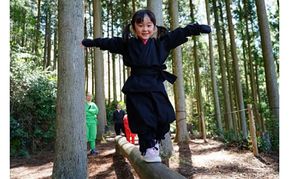 【一風変わったアクティビティ！】赤目四十八滝　忍者修行体験+赤目渓谷入山ペアチケット（2名様）　三重県名張市