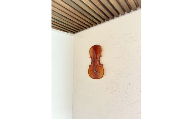 バイオリン職人が手掛けた“本物の“バイオリン時計【オモテ板使用】（壁掛けタイプ） 232238_AD77-PR