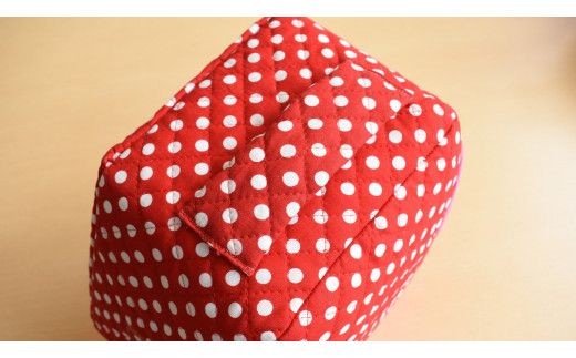 CL-4 牛乳パックを再利用して作りました。エコなイス（ブタさん1個）