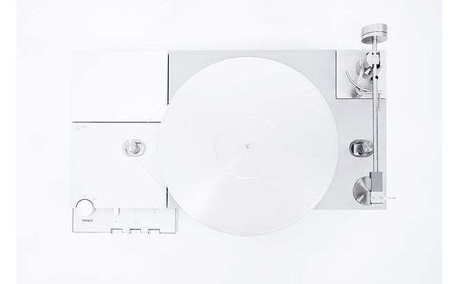 アナログレコードプレーヤー AP-01 オーディオ 音響機器 マグネット式軸受 独自設計 瑞々しい音楽体験 アナログ再生 音楽鑑賞