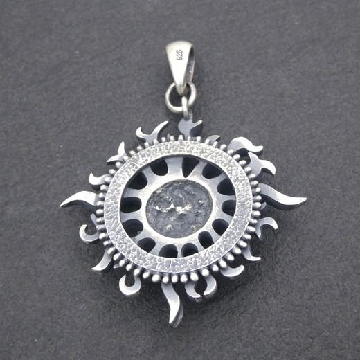 God sun pendant (silver)