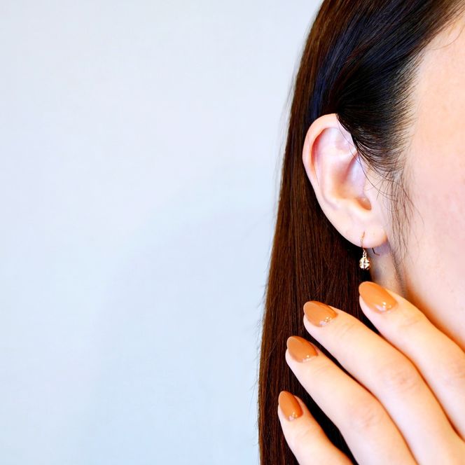 K18PG(18金) ローズゴールド 地金 クローバー ピアス フックタイプ シンプル 幸運 希望 幸福 愛情 健康 保証書付 KO-0069 242-027-c