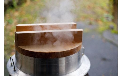 【特別栽培米】頂米 金兵衛 魚沼産従来コシヒカリ（精米）5kg お米 コメ 