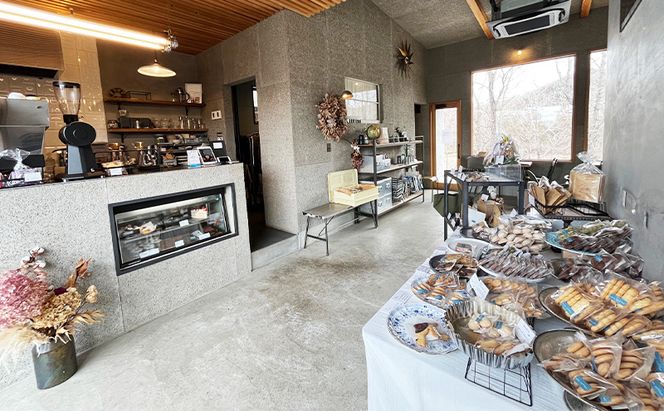 季節のおまかせ お菓子 詰め合わせ 約11～15個入り ＋ ドリップパック nanoブレンド 3パック付き nano coffee 岡山県 赤磐市