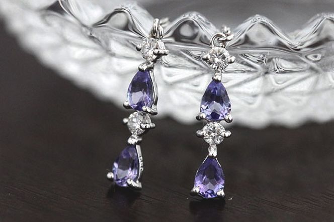 ピアス タンザナイト ペアシェイプ プラチナ PT900 ダイヤモンド 0.16ct レディース ドロップ 滴 雫 チェーンピアス 揺れるピアス 誕生石 アクセサリー ジュエリー アクセ 【f090-pt】 [オーダーメイドジュエリーメイ 山梨県 韮崎市 20745204]