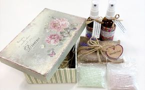 淡路島産 アロマスプレー＆バスグッズセット