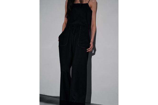 シルクリラックスパンツ（黒） ふるさと納税 リラックスパンツ パンツ シルク 高品質 丹後ちりめん ファッション 室内着　TH00011