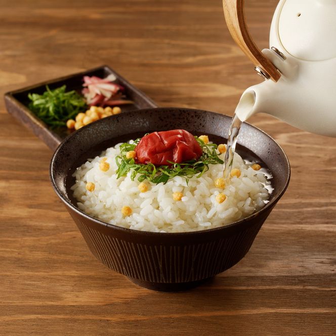 函館唯一の削り節屋の本格根昆布だし（かつお節粉入）500ml×6本_HD060-013
