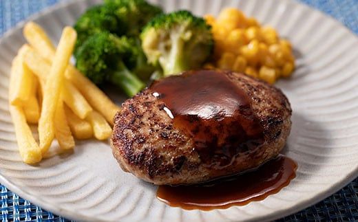 白金豚と黒ぶだう牛ハンバーグ・味噌deハンバーグ10個セット【764】