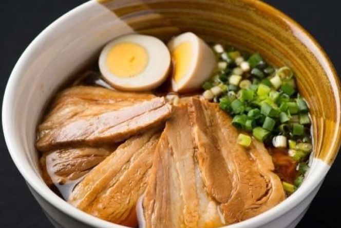 まっ黒煮豚400g×1 まっ白煮豚400g×1 [吉田ハム工場 静岡県 吉田町 22424672] 煮豚 松本秋義 冷凍 食品 豚肉 豚バラ肉 チャーシュー ブロック 焼き豚 肉 角煮 豚角煮 保存料 おつまみ おかず つまみ