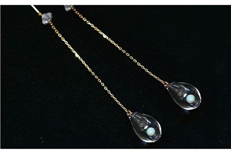 moon アロマ チェーン ピアス しずく / アイス K18YG 《糸島》【タビノキセキ】[ADB026] アクセサリー アロマ ピアス ガラス ハンドメイド クラフト