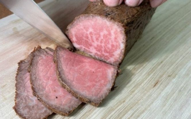 熊野牛ローストビーフ　約300g / 牛肉 ブロック 塊 肉 ローストビーフ 国産 和牛 ギフト 国産ローストビーフ モモ肉【sim200A】