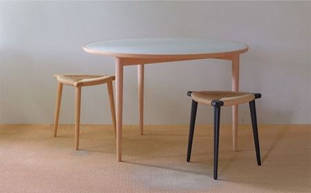 Three-legged Stool “BOW” 〈Oak x Natural〉 糸島市 / nomade design 椅子 クラフト[AIF012]