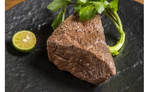 訳あり！ 博多和牛 モモブロック （ローストビーフ用等） 約500g～600g 牛 肉 牛肉 和牛 モモ ブロック 国産