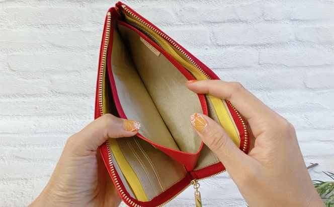 薄くて軽くて大容量なL字長財布 14枚カードポケット 牛革 シュリンク レッド