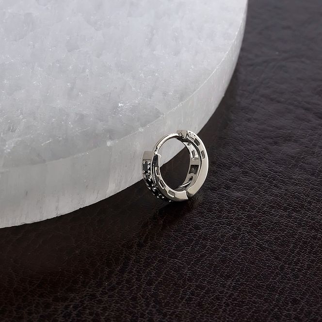 プラチナ フープピアス 片耳 ブラックダイヤモンド フープ ピアス レディース 0.10ct 中折れ式 pt900 リングピアス 250401bd201pu SWAA391