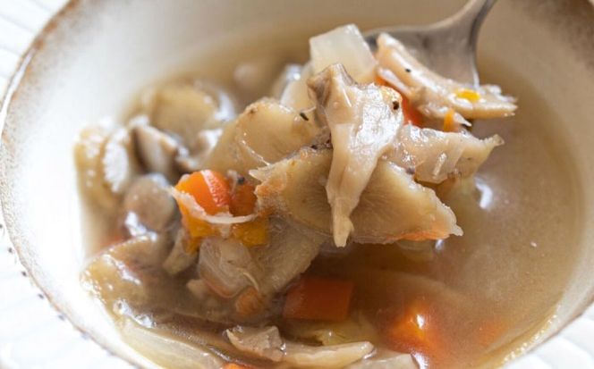 【全3回定期便】SoupSelect スタンドパウチ2点セット 糸島市 / 糸島正キ スープ レトルト[AQA068] スープ soup スープセット 野菜スープ きのこ ヴィーガンスープ 惣菜