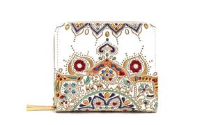 【文庫屋大関】二つ折りファスナーミニ財布 象のカーニバル【皮革工芸品】財布 二つ折り 小物 お札 カード 小銭 コンパクト 牛革 手作り 日本製 墨田区 東京都