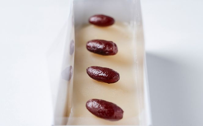 北海道幕別町産 インカのめざめを使った いもきんとん 4粒入［一糸と、庭］【 インカのめざめ じゃがいも 和菓子 洋菓子 芋 スイーツ ギフト 贈り物 プレゼント いも餡 求肥 赤いんげん豆 北ロッソ 和洋折衷 新感覚 北海道 十勝 幕別 】