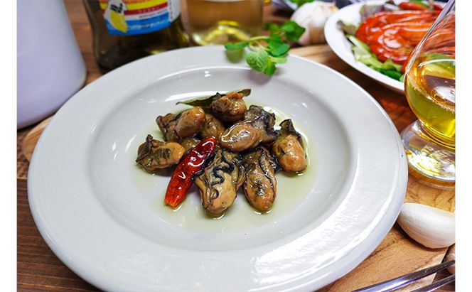 木こりと海　厚岸町の森と海から生まれた燻製（牡蠣の燻製オリーブオイル漬） 魚介 つまみ 深い味わい そのまま パスタの具材 お酒のあて 