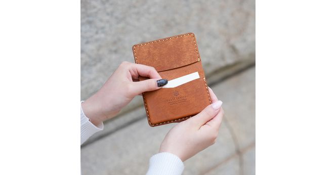 豊岡財布 haaki Leather カードケース HLC500 コニャック /  カード入れ 名刺入れ 革 革小物 牛皮革 メンズ レディース プエブロレザー 手縫いのステッチ ハンドメイド シンプル デザイン 無地 KOMOREBI 木和田正昭商店