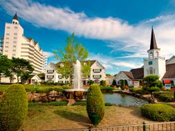 ホテルグリーンプラザ東条湖 1泊2食付き ペア 宿泊招待券（全日利用可）[ 宿泊券 宿泊チケット チケット 旅行 兵庫県 関西 加東市 ] 