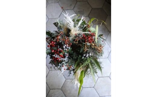 Xmas限定　クリスマスリース Φ30　　花　インテリア　クリスマス　リース　ドライフラワー　おしゃれ　玄関飾り　壁飾り　植物　暮らし　冬　季節限定　きれい　綺麗　季節 ※2025年11月下旬頃より順次発送予定
