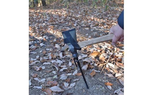 Bushcraft hammer　1本でハンマーと斧が使える