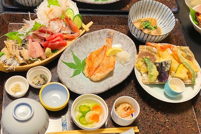 宿泊券 気仙沼 民宿食堂 十八鳴 1万円分 [十八鳴 宮城県 気仙沼市 20565616] チケット 宿泊 体験 旅行 旅 たび 食事 観光