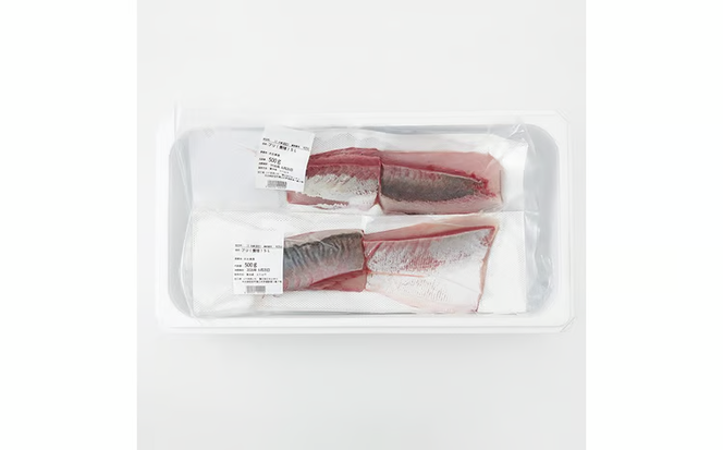 ＼2026年12月25日発送！先行予約／海の匠 ブリ スキンレスロイン (1kg) ぶり 鰤 刺身 国産 魚 海産物 海鮮丼 ぶりしゃぶ 冷蔵 【JP003-1225】【三共物商】