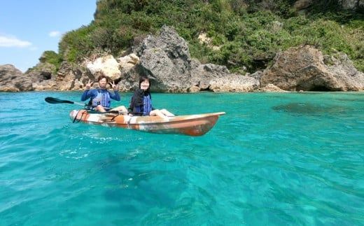 浜比嘉島の秘境エリア＆シークレットビーチ上陸カヤックツアー！【1名様】