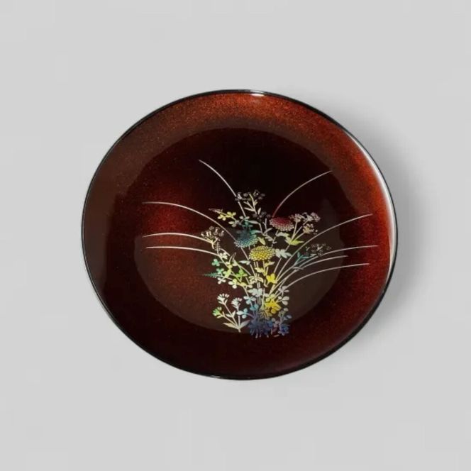 丸小皿 秋草 梨地赤溜 ［NF154］ 303446_CU90073VC01